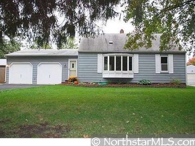2096 Oakwood Dr, Mounds View, MN, 55112