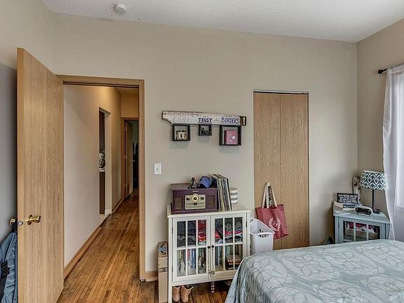 4th image of 1617 Thomas Pl N #2