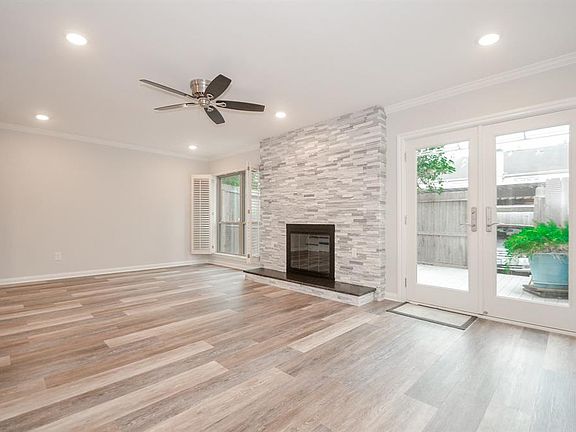 2nd image of 10274 Briar Forest Dr #25