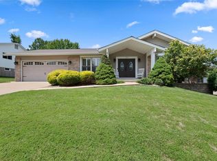 1005 Enwood Ct, Saint Peters, MO