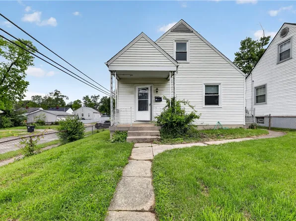 4545 Greenwich Village Ave, Dayton, OH 45406