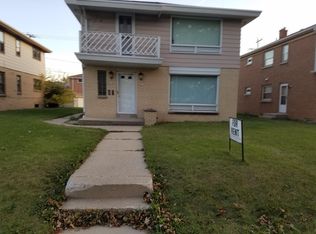 8311 W Keefe Ave, Milwaukee, WI 53222
