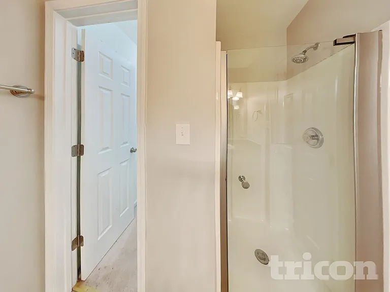 1004 Girder Ct — Photo 11