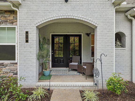 2nd image of 310 Buckner Cir