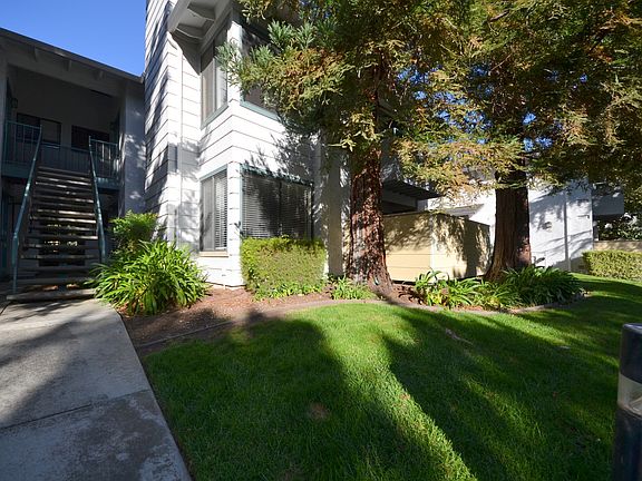 2nd image of 4533 Waterville Dr