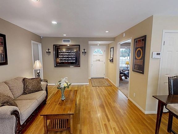 4th image of 6407 Kessler Ave