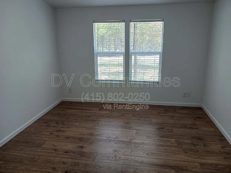 52145 Dustan Rd — Photo 7