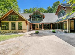 4291 Mountainview Trl, Boyne Falls, MI 49713