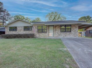 3715 Forestwood St, Texarkana, AR 71854