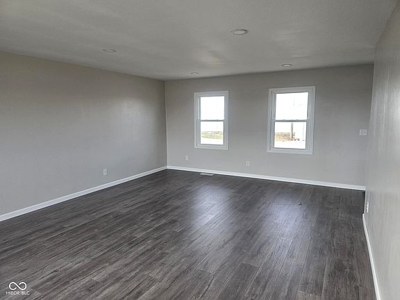 3rd image of 1770 N 1000 W