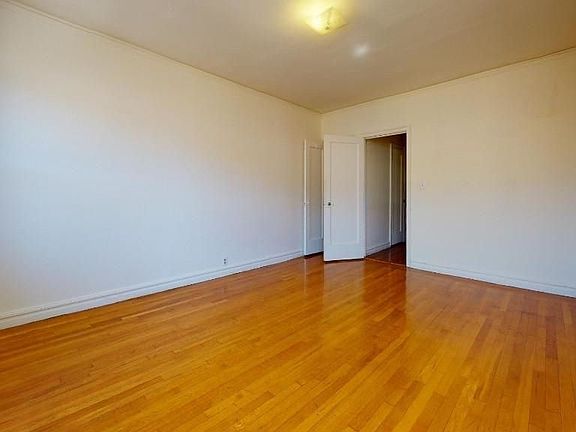 2nd image of 145 Seaman Ave APT 5A