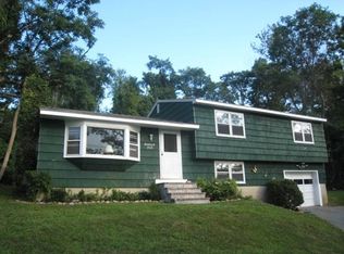 749 Washington St, Gloucester, MA 01930