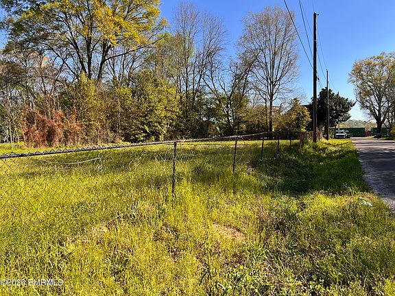 5th image of 4025 Hooper St