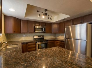 2906 S Price Rd, Tempe, AZ 85282