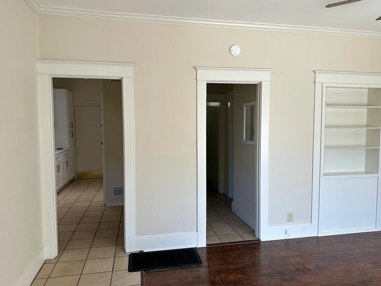 1 bed, 750 sqft, $2,300 — Photo 4