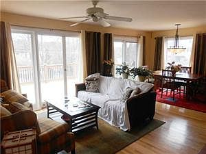 2nd image of 4 Creekside Dr