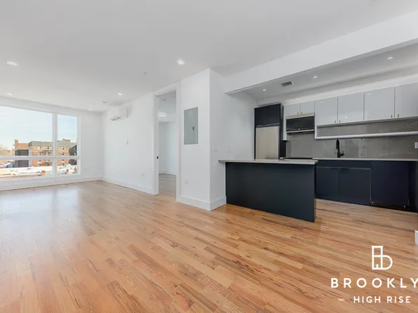 1010 Rogers Avenue 3D image 1 of 17