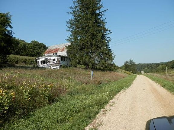 4th image of 24684 Dunn Ln