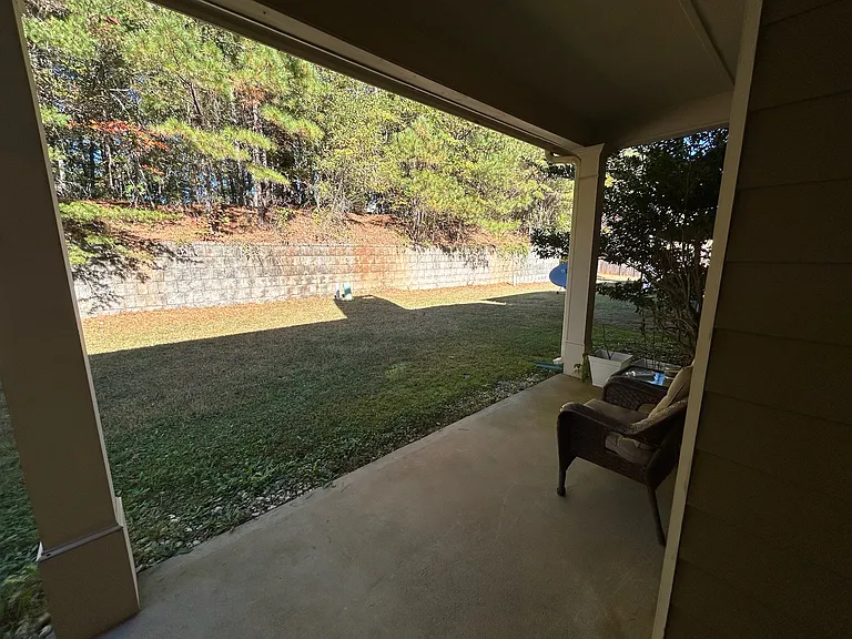 1559 Blackstone Way — Photo 15