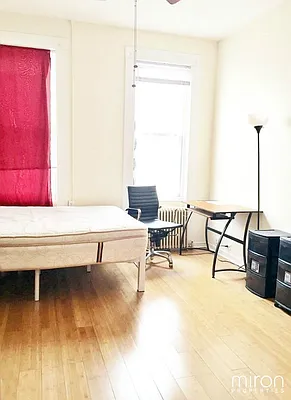 Rented by Miron Properties | media 12