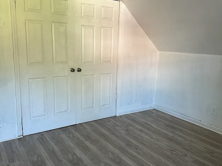 17 Persia St #2 — Photo 8
