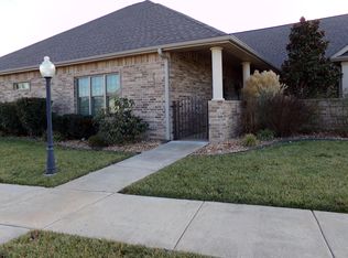 1430 Lark Ln, Carthage, MO 64836