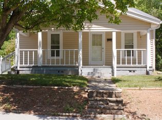 332 Pegram St, Elkin, NC 28621