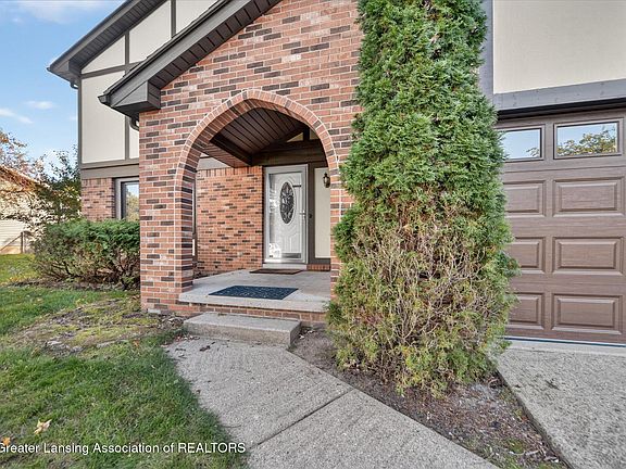 3rd image of 4753 Crampton Way