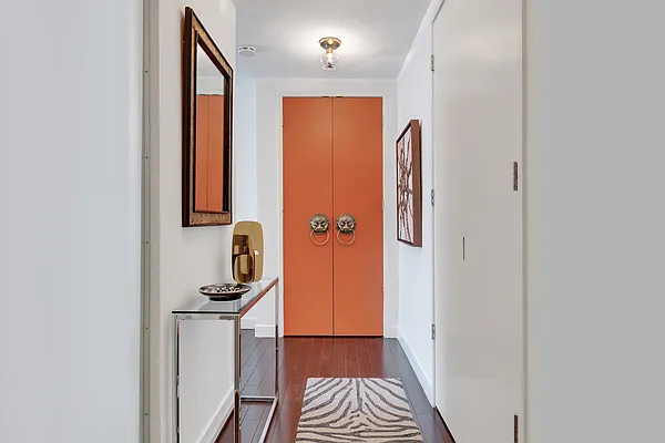Sold by Level Group | media 1