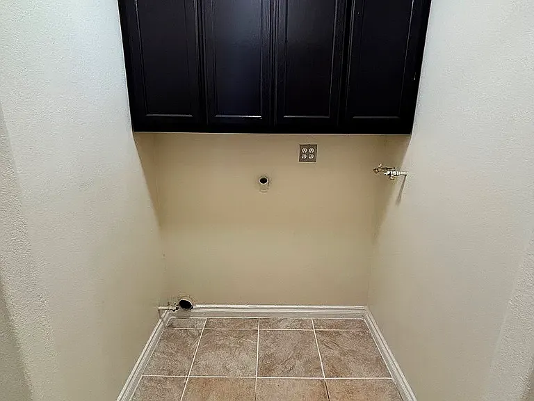 357 W 82nd St #357 — Photo 15