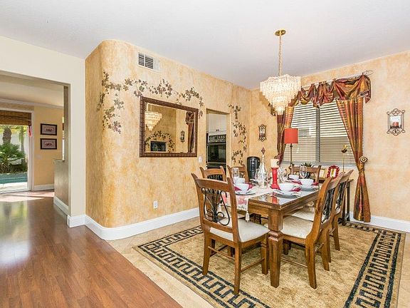 4th image of 14572 White Stallion Ct