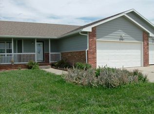 15860 NW 152nd St, Newton, KS 67114