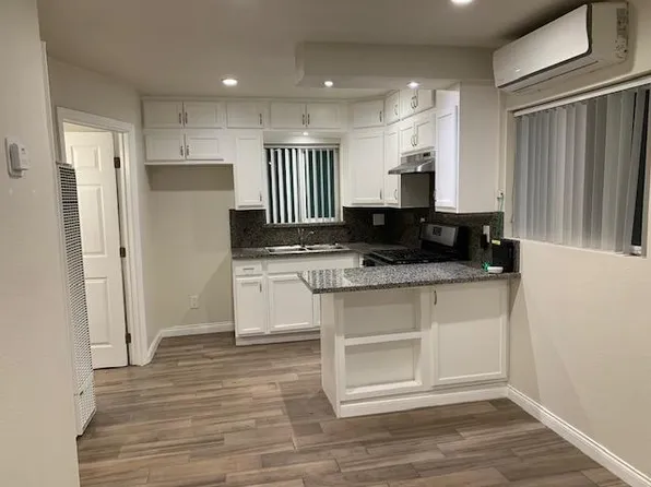 24441 University Ave #B, Loma Linda, CA 92354