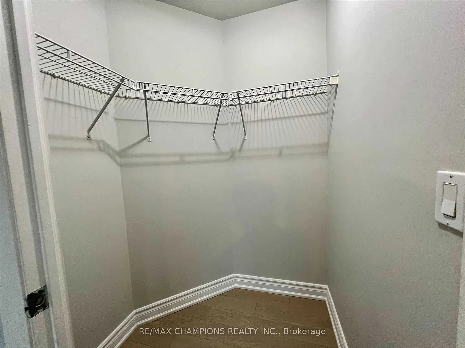 3 bed, $3,350 — Photo 3