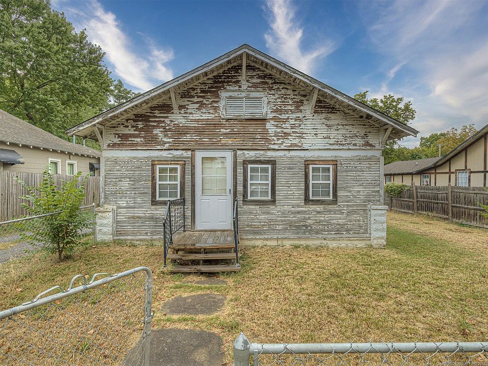 1st image of 342 S Xanthus Ave