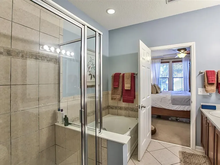 3950 Shumard Oak Blvd — Photo 12