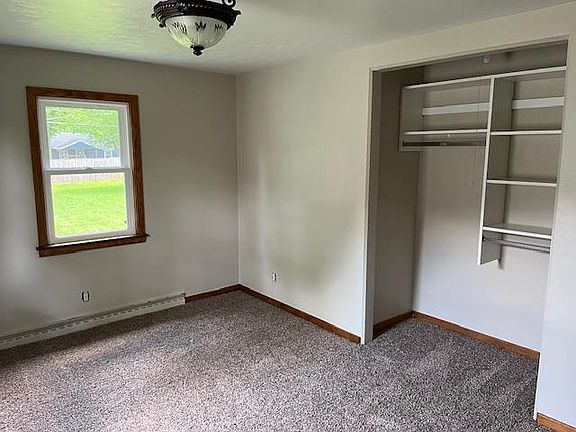 3rd image of 1728 Wayside Dr