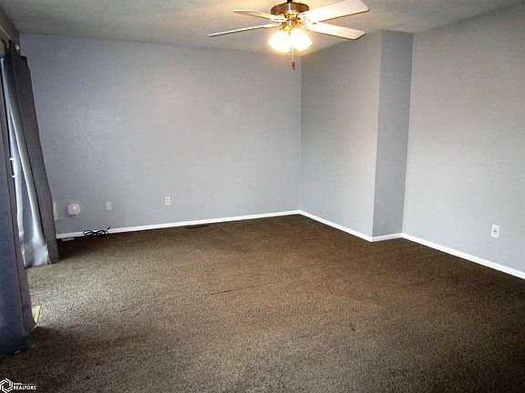5th image of 2513 Sunset Dr