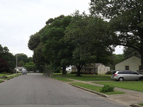 4th image of 4461 Zelda Ln