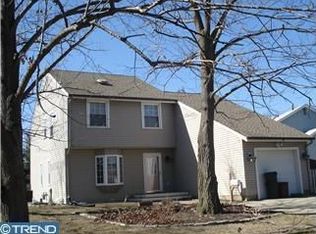 11 Linden Ct, Blackwood, NJ 08012