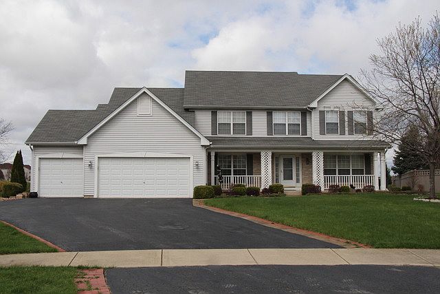 1st image of 23932 Greenfield Ct
