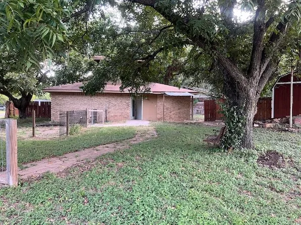 113 Mary Alice Dr, Valley Mills, TX 76689