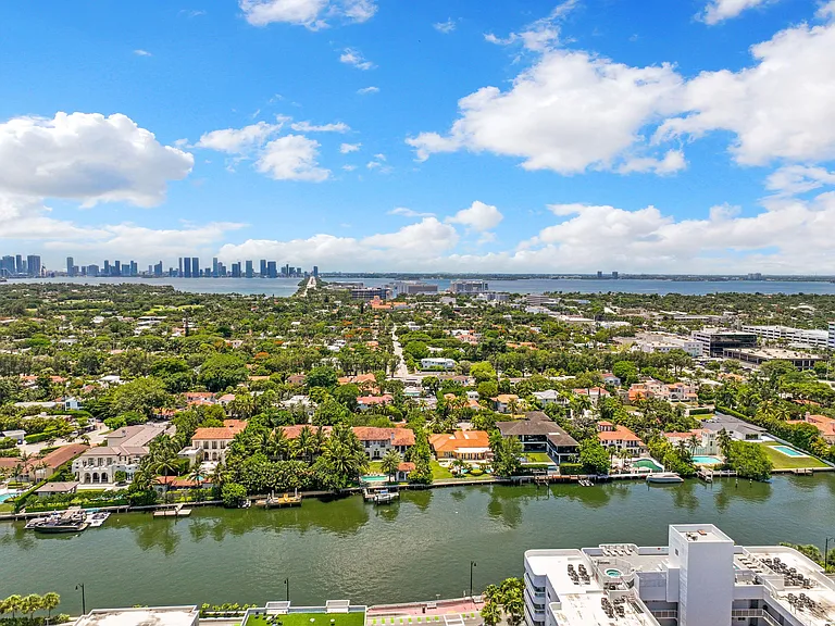 3710 Collins Ave #N-304 — Photo 39