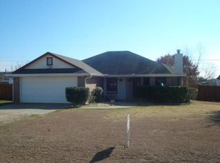 591 J L Brazzil Loop, Waco, TX 76705