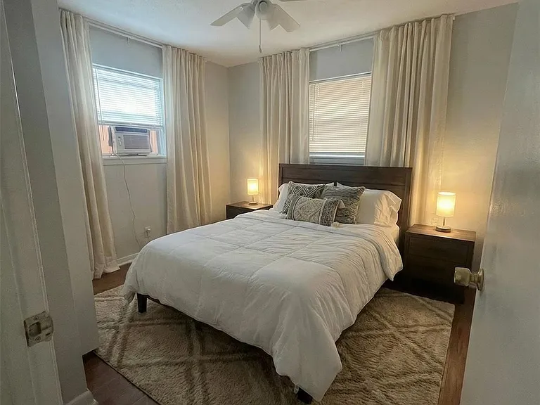 4911 Delano St #1 — Photo 10