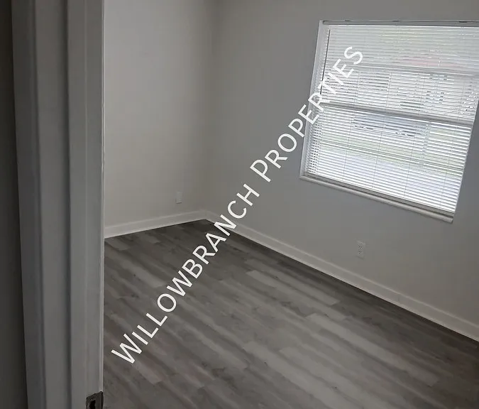 2796 Woolery Dr #10 — Photo 7