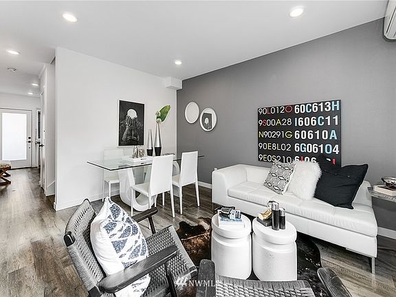 3rd image of 933 B NW 52nd Street