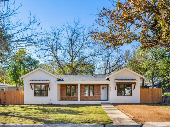 505 Jefferson St W, Kerrville, TX 78028