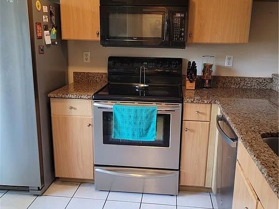 3rd image of 4111 Lorene Dr Unit 104