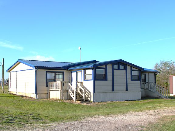 3rd image of 8644 Dustin Dr